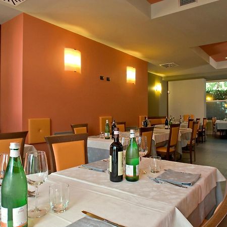 Hotel Mosca Monza Exterior photo